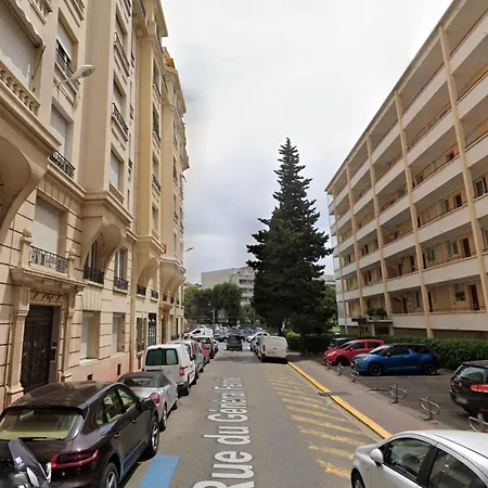 Latour Maubourg Scls - Clim, Wifi, Croisette 아파트